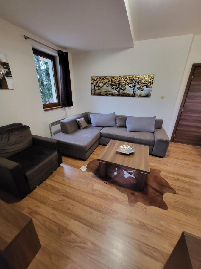 Kamzik Apartment Hill View With Garage 多纳瓦利 外观 照片