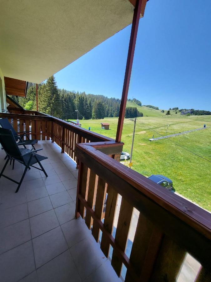 Kamzik Apartment Hill View With Garage 多纳瓦利 外观 照片