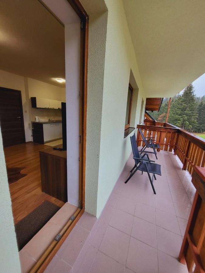 Kamzik Apartment Hill View With Garage 多纳瓦利 外观 照片