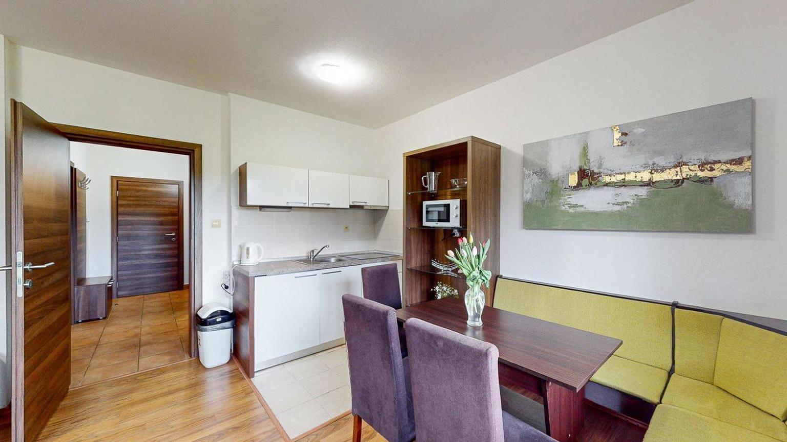 Kamzik Apartment Hill View With Garage 多纳瓦利 外观 照片